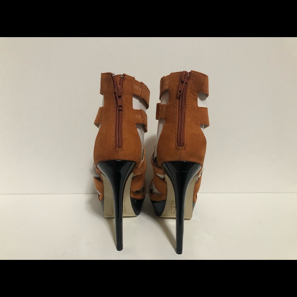Platform Heels - Size 7 - Picture 3 of 5